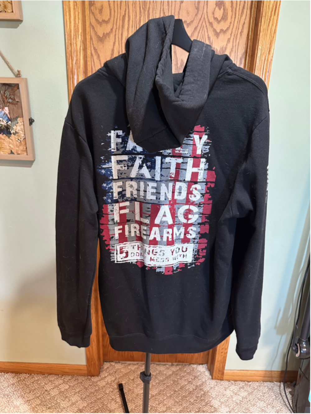 Men's Nine Line Apparel Black Graphic Hoodie Sweatshirt Size XL